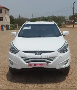 Hyundai Tucson GLS AWD 2015 White