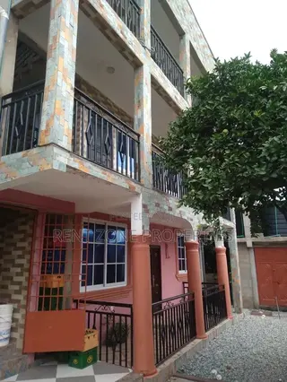 2bdrm Apartment in Ofankor for rent