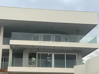 Glass Balustrade Installation by Apexglassexpert