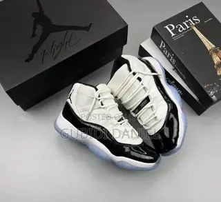 Air Jordan 11 Retro