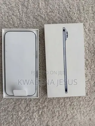 New Apple iPhone Air 256 GB Silver