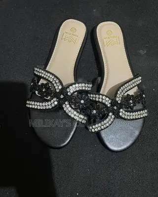 Malkia Ladies Slippers