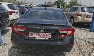 Honda Accord Touring 2.0T 2018 Black
