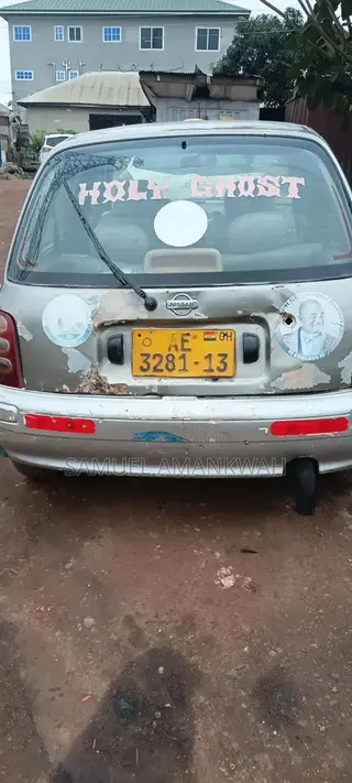 Nissan March 2013 Silver