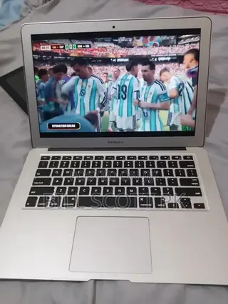 Laptop Apple MacBook 2015 8GB Intel Core i5 SSD 256GB