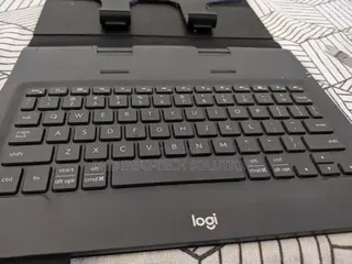 Logitech Universal Folio Case