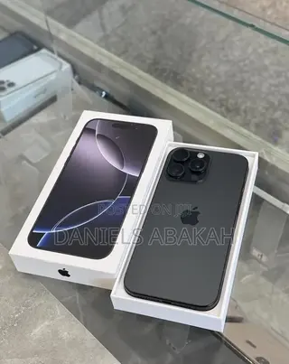 New Apple iPhone 16 Pro Max 512 GB Black