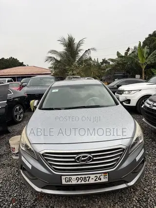 Hyundai Sonata Base Sedan FWD (2.4L 4cyl 6A) 2016 Gray
