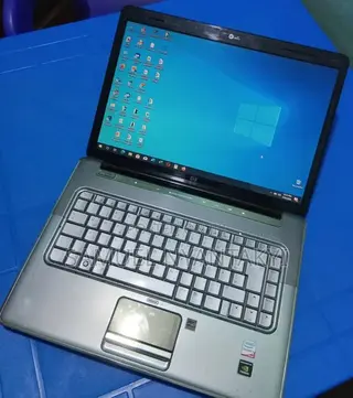 Laptop HP Pavilion Dv5 3GB Intel Core 2 Duo HDD 320GB
