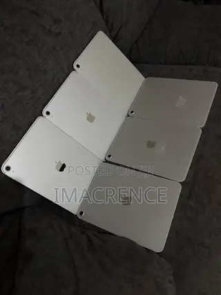 Apple iPad (2025) 128 GB Silver