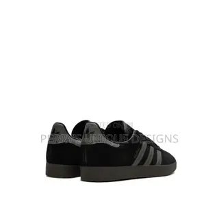 Adidas Gazelle Sneakers – Premium Streetwear Shoes