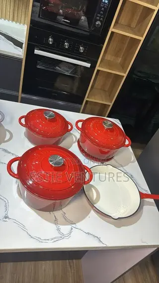 4-piece Enamel Cast Iron Cookware Set