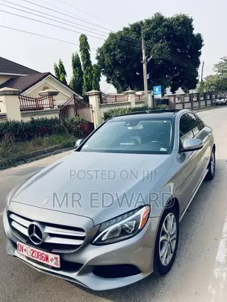 Mercedes-Benz C300 Luxury 4Matic Sedan AWD (2.0L 4cyl 7A) 2016 Gray