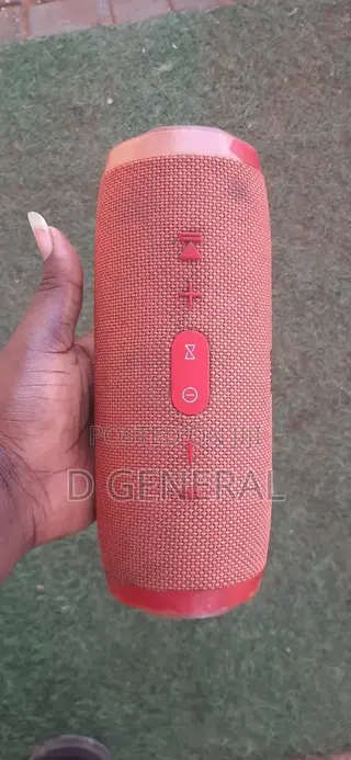 JbL Charge 3