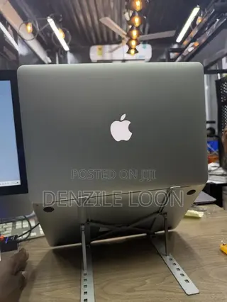 Laptop Apple MacBook Air 2015 8GB Intel Core i5 SSD 128GB