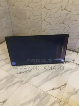 Broken Screen Nasco TV 42 Inches
