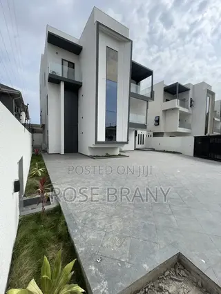 4bdrm House in East Legon for sale