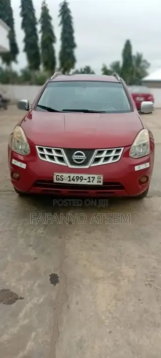 Nissan Rogue 2013 Red