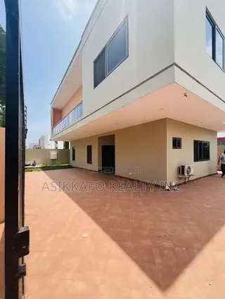 5bdrm Duplex in Burma Hills, Tseaddo for rent