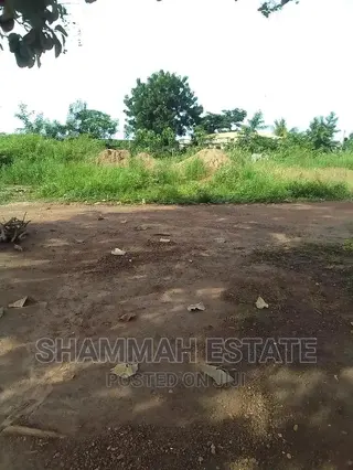 Plot for Sale at Berlin Top