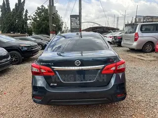 Nissan Sentra SR 2017 Gray