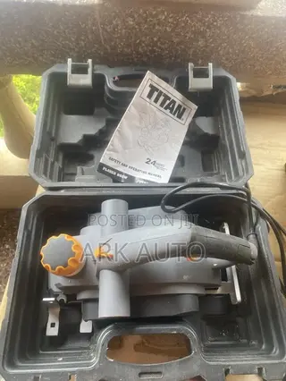 Titan 900w Electric Planer With Bag