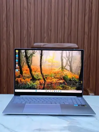 New Samsung Galaxy Book4 16GB Qualcomm Snapdragon X Elite SSD 512GB