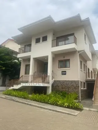Furnished 5bdrm Duplex in Cantonment, Cantonments for rent