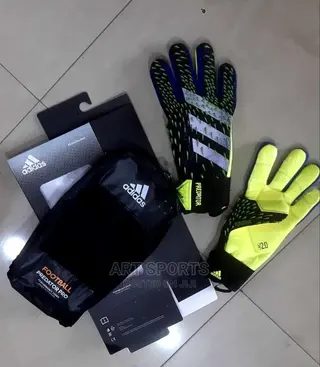 Adidas Predator Goalkeeper Glove