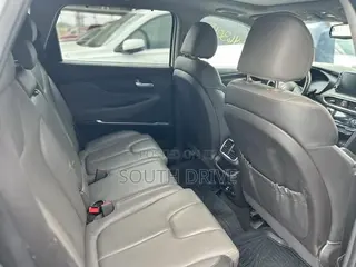 Hyundai Santa Fe 2021 White