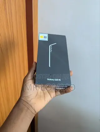 New Samsung Galaxy S25 FE 128 GB Black
