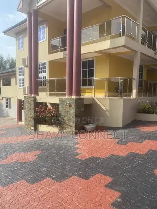 4bdrm Duplex in Sharp-Connect, Toll Booth for rent