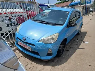 Toyota Aqua 2016 Blue