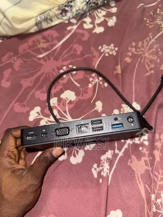 Dell Docking Station WD15 K17A No AC Adapter