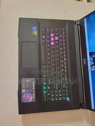 Laptop MSI Katana 17 32GB Intel Core i7 SSD 1T