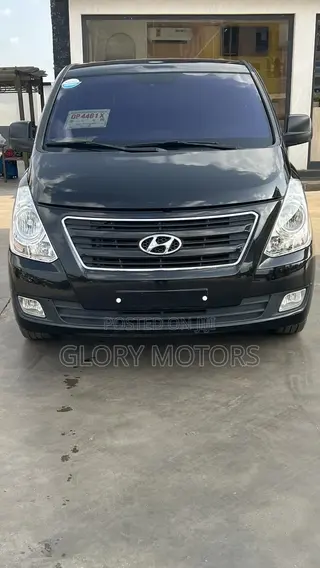 Hyundai Starex 2017 Black