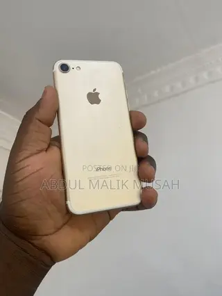 Apple iPhone 7 32 GB Gold