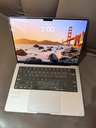 Laptop Apple MacBook Pro 2023 M2 Pro 16GB Apple M2 SSD 512GB
