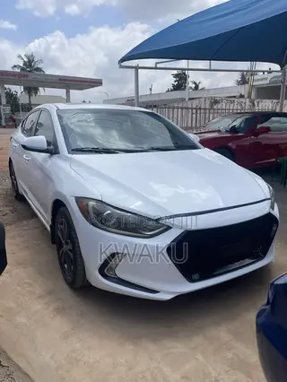 Hyundai Elantra 2018 White