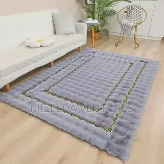 Fluffy Luxury Bubble Faux