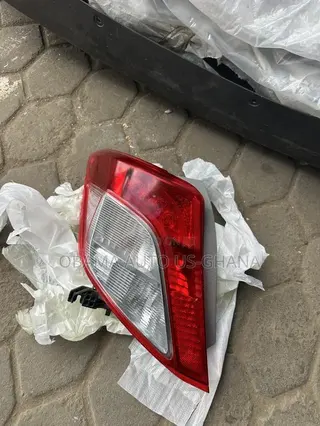 Toyota Vitz 2012-2014 Taillights USA