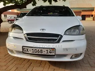 Daewoo Tacuma 2004 White
