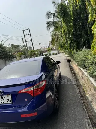 Toyota Corolla S 4dr Sedan (1.8L 4cyl CVT) 2015 Blue