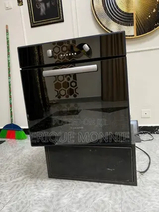 Ariston Built-in Electric Oven
