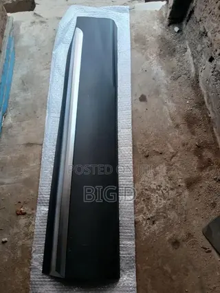 Hyundai Santafe 2019 , 2020, 2021 Door Moulding