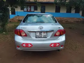 Toyota Corolla S 4dr Sedan (1.8L 4cyl 4A) 2011 Silver