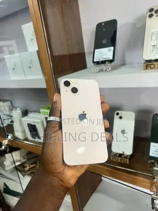 Apple iPhone 13 128 GB Pink