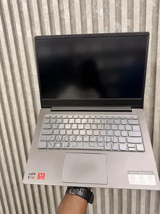 Laptop Lenovo IdeaPad 530S 8GB AMD Ryzen 7 SSD 256GB