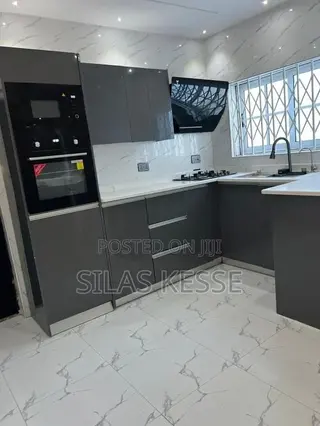 4bdrm Townhouse/Terrace in Frimps Properties, Amasaman for sale