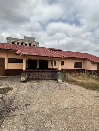 3bdrm House in Parakuo Estate for sale